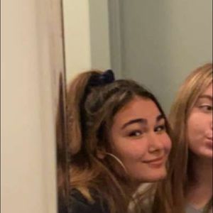 Meet your Posher, Jocelyn